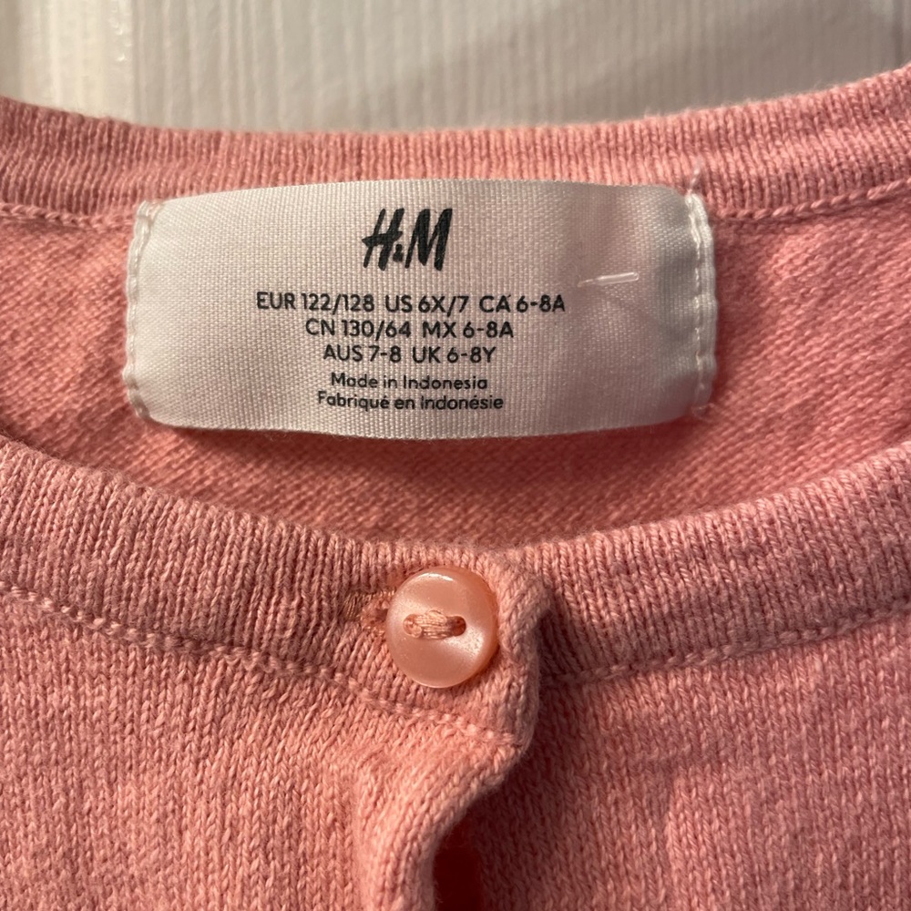 H&M Sweater - Picture 2 of 5